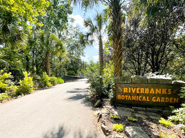 Entrance to RIverbanks Botanical Gardens